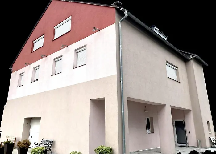 Πανδοχείο Gaestehaus Leimer Braeu *